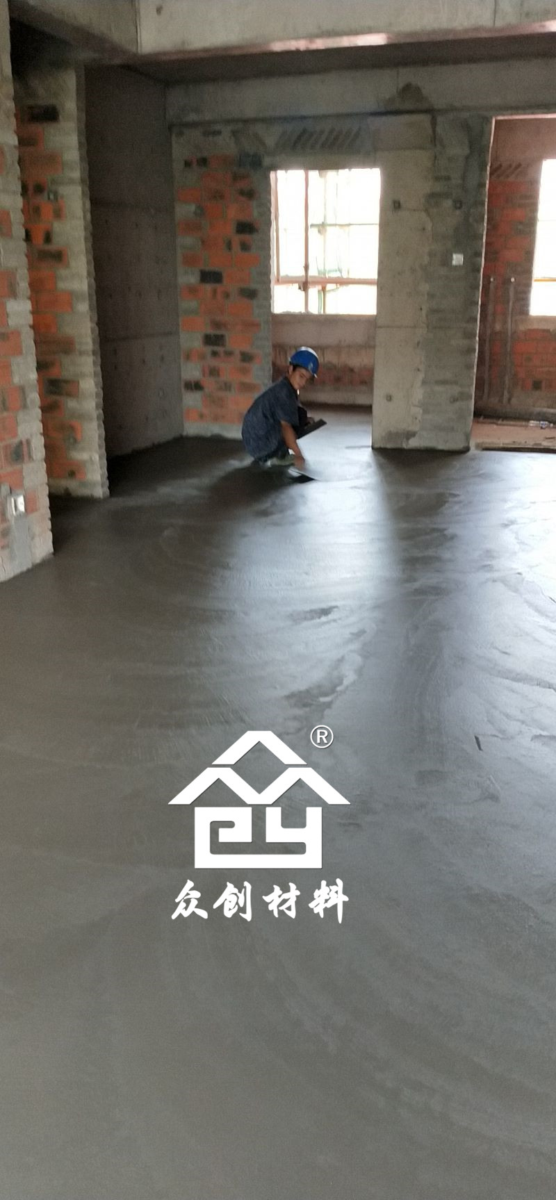 HKS改性聚丙(bing)烯保溫隔(gé)聲闆現場(chǎng)施工現場(chǎng)-抹平 HKS改性(xìng)聚丙烯保(bǎo)溫隔聲闆(pǎn)現場施工(gōng)現場-抹平(ping)