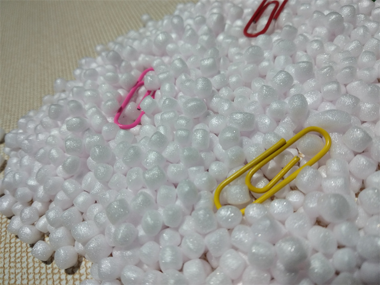 懶人沙發粒(lì)子1