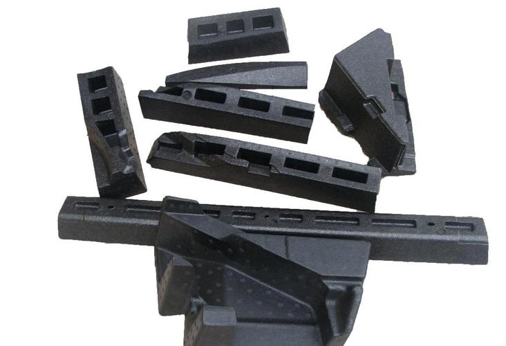 汽車(che)零配件 汽車零(líng)配件